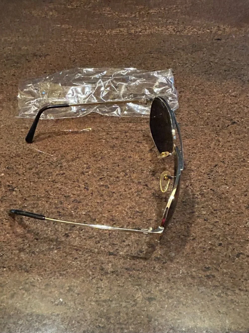 Aviator Sunglasses Gold Rim - NWOT